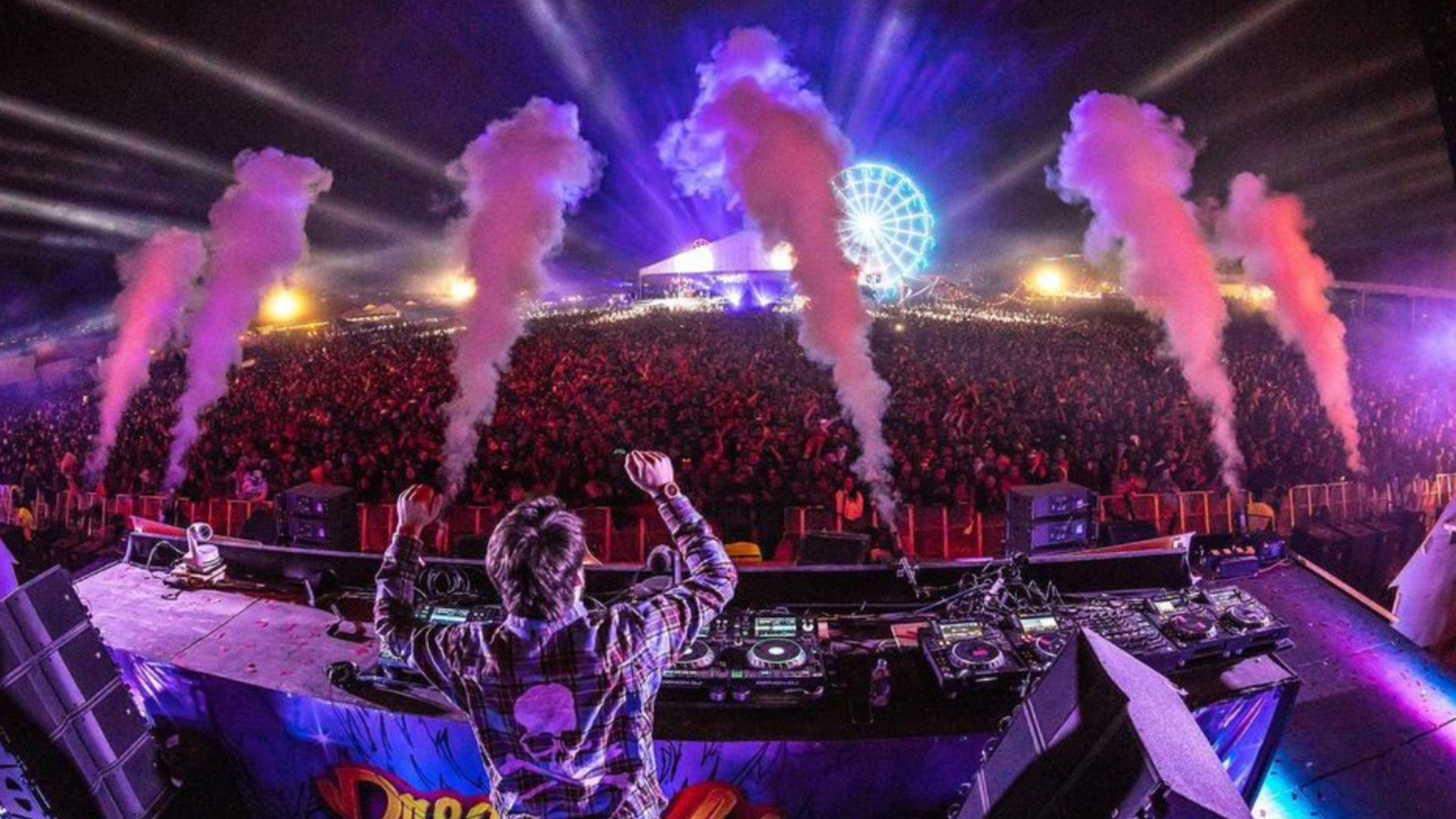 Festival y DJ en vivo